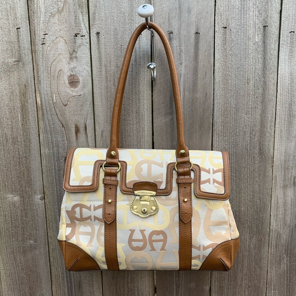 VINTAGE Ettienne Aigner purse